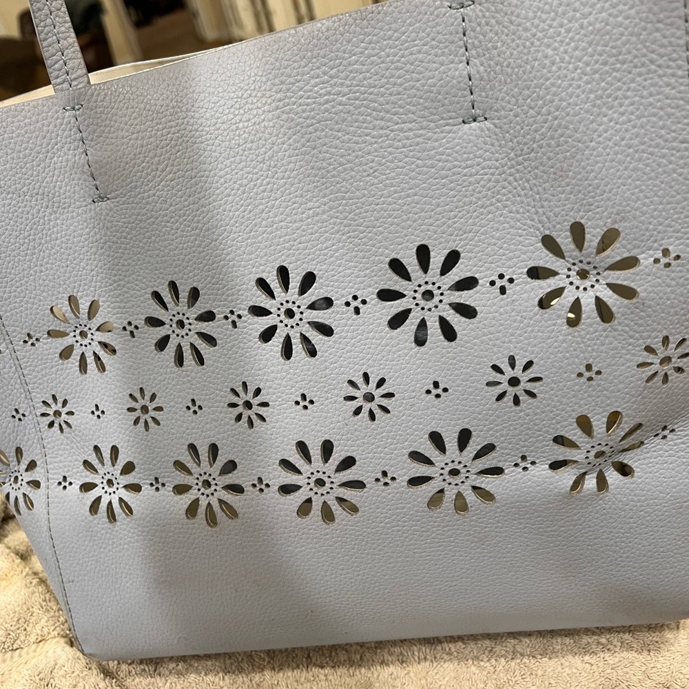 kate spade light blue floral cutout tote with gold interior shine - Picture 2 of 5